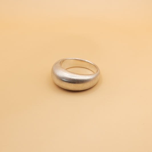 Dome M Ring